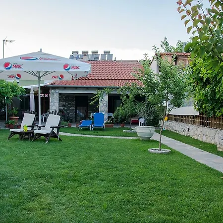 Paradise House Дом отдыха